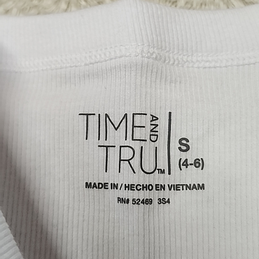 Time And Tru Women's Sleeveless High Neck Ribbed Tank Top Size Small White - Picture 8 of 13